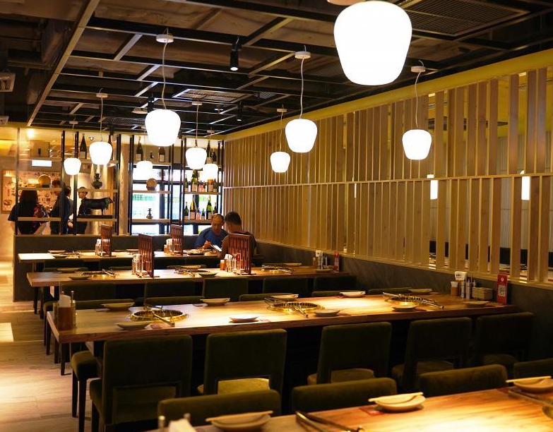 荃湾美食推介全新6千尺日式烧肉店,和牛放题 寿司刺身放题寿司刺身