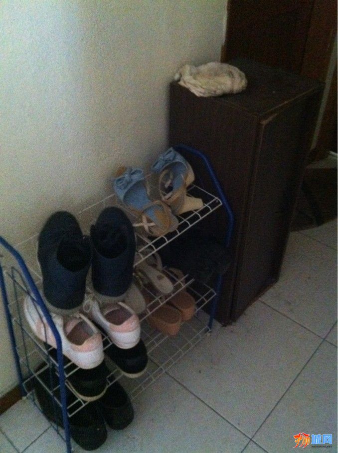鞋架和电视柜.jpg
