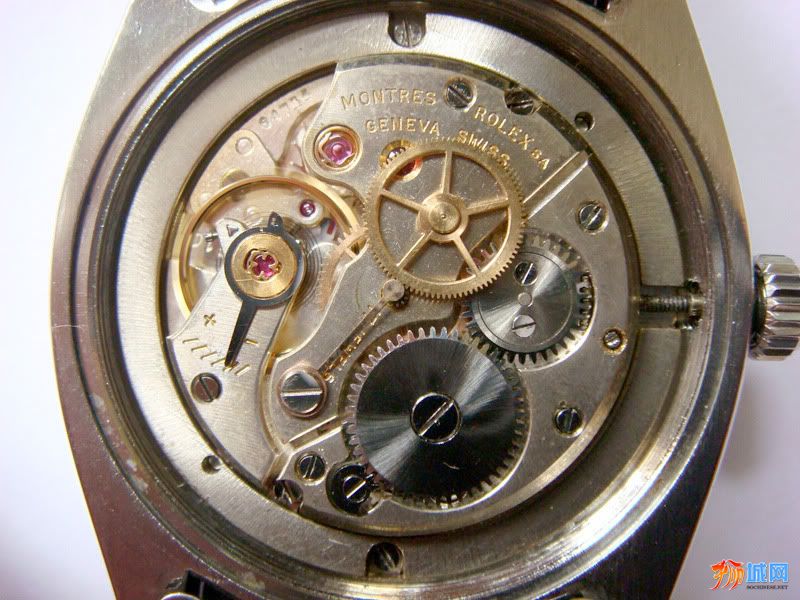 rolexinnards.jpg