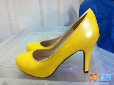 SIZE 38 ($ 15)