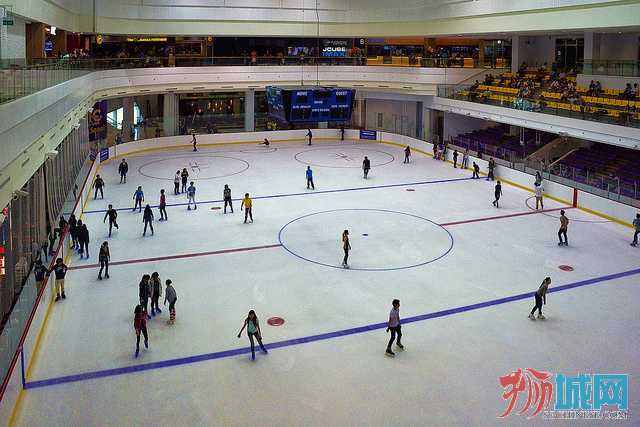 第13站:裕廊东滑冰场