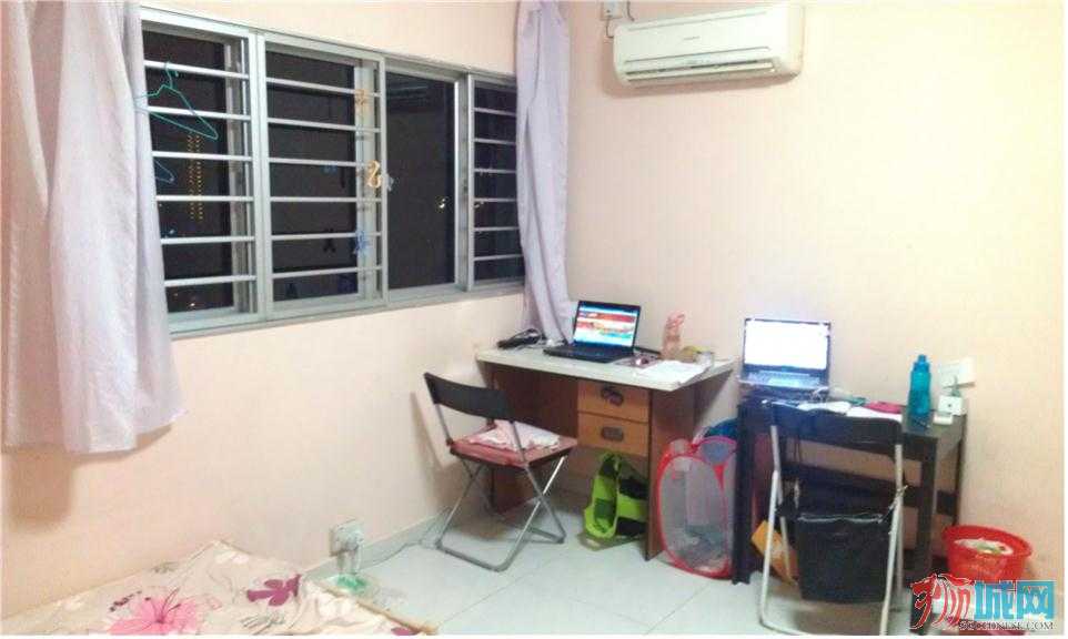 room1.jpg