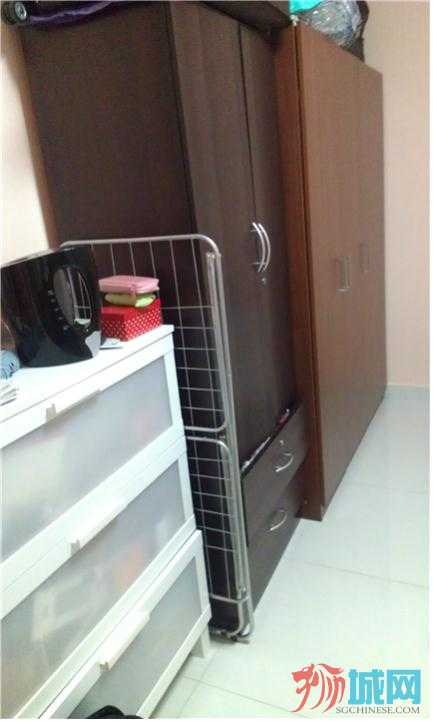room2.jpg