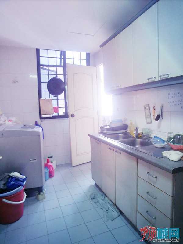 厨房1.jpg