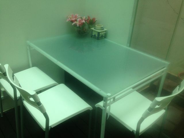 玻璃桌+4椅子