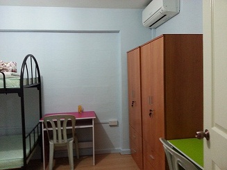 room2[1].jpg
