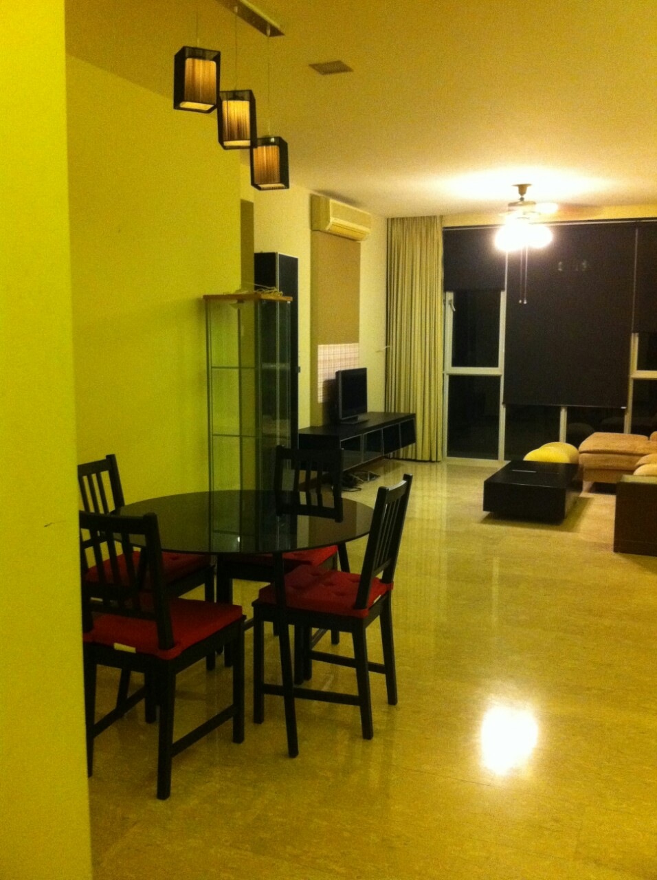 Living Room.JPG