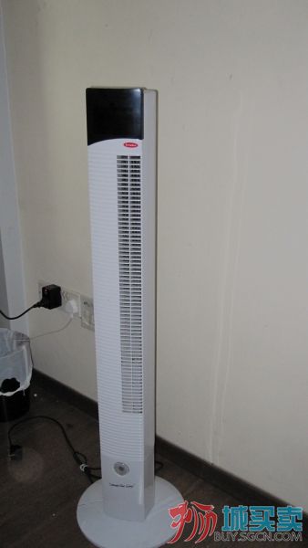 EuropAce Tower Fan，舒适、静音遥控扇