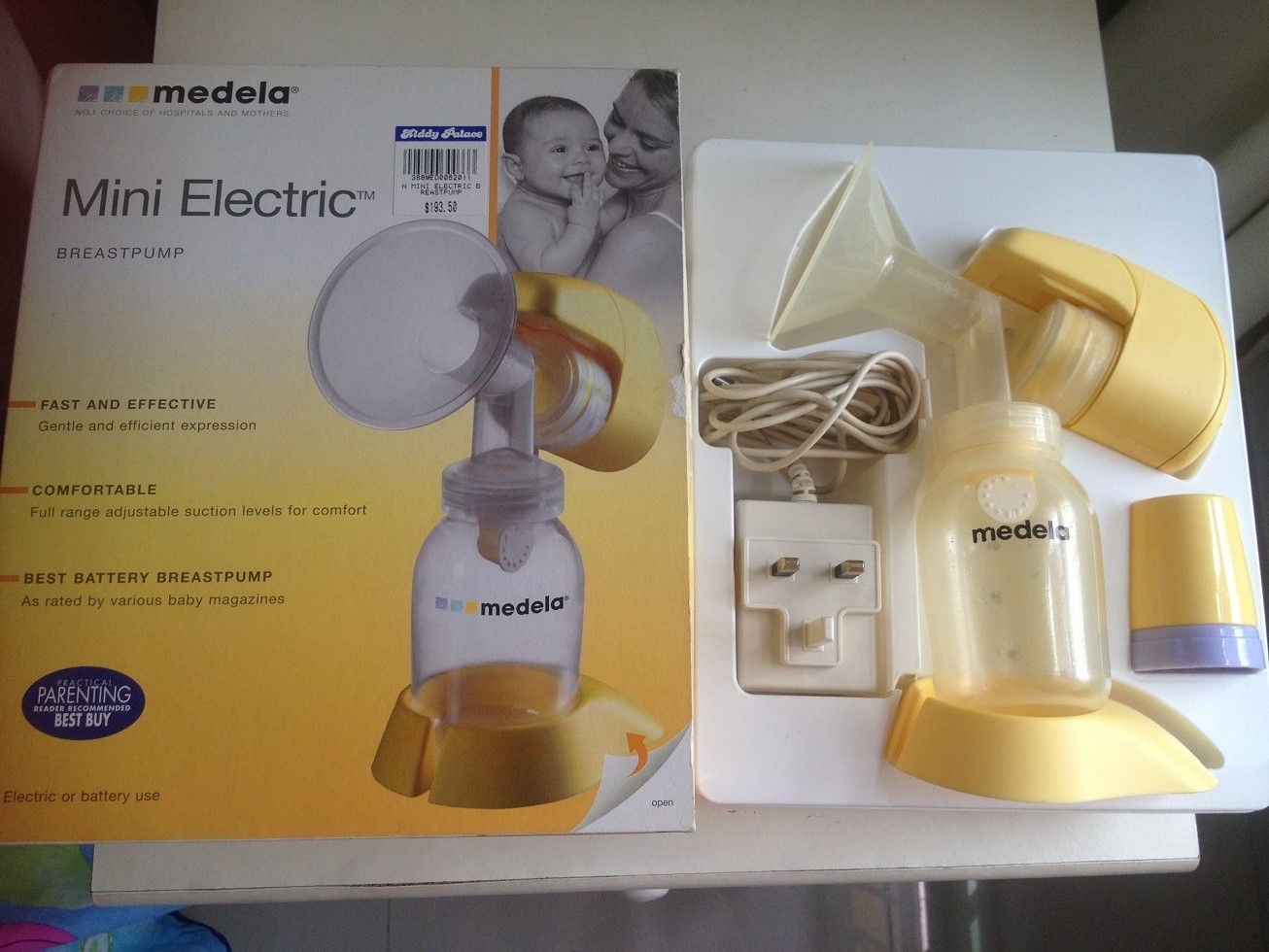 Medela Mini Electric MEDALA 单边吸奶器 S$50一个 共两个