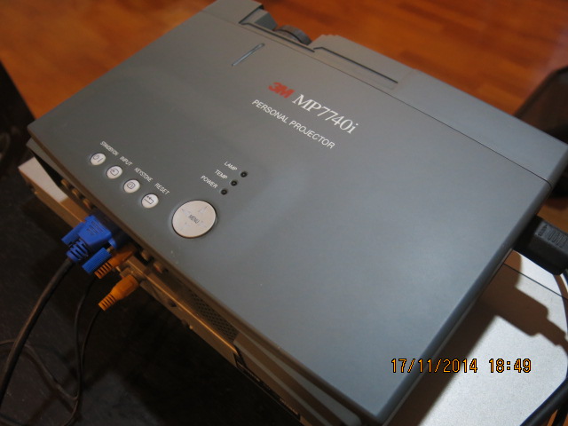 3M Projector