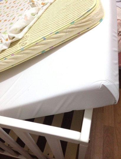 婴儿床垫.jpg