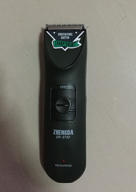 10刀理发器