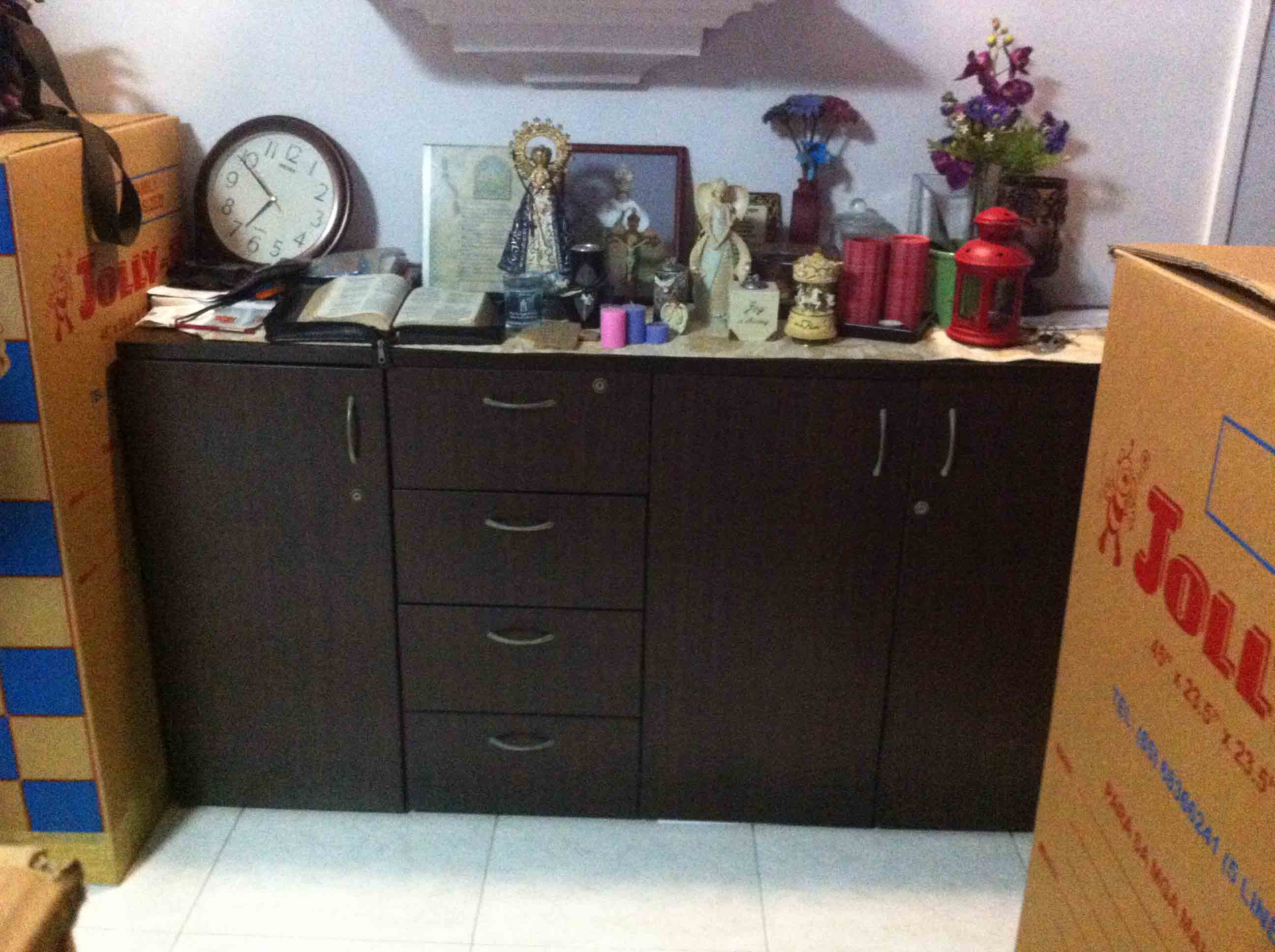 cabinet-2.jpg