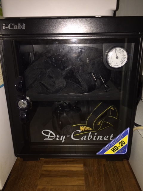 相机Dry CabinetS$60