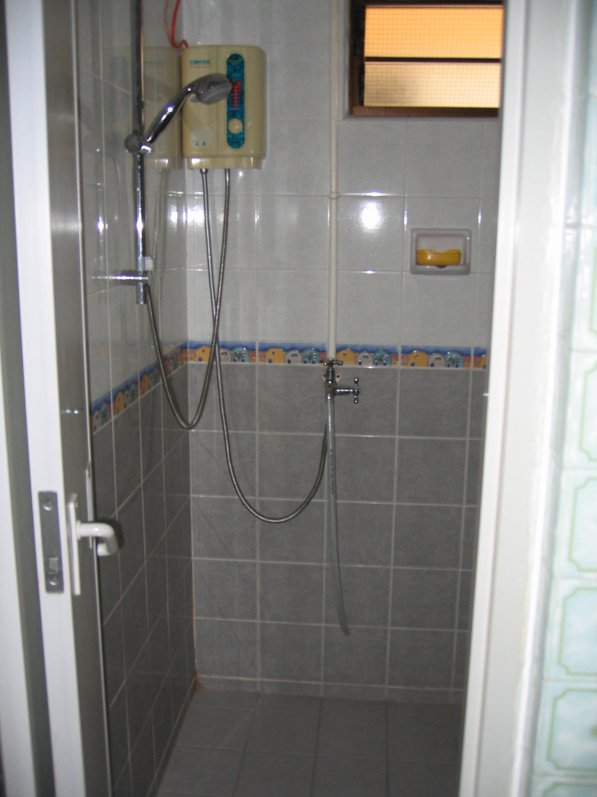 shower room.jpg