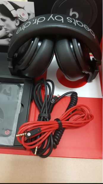 BEATS PRO10.png