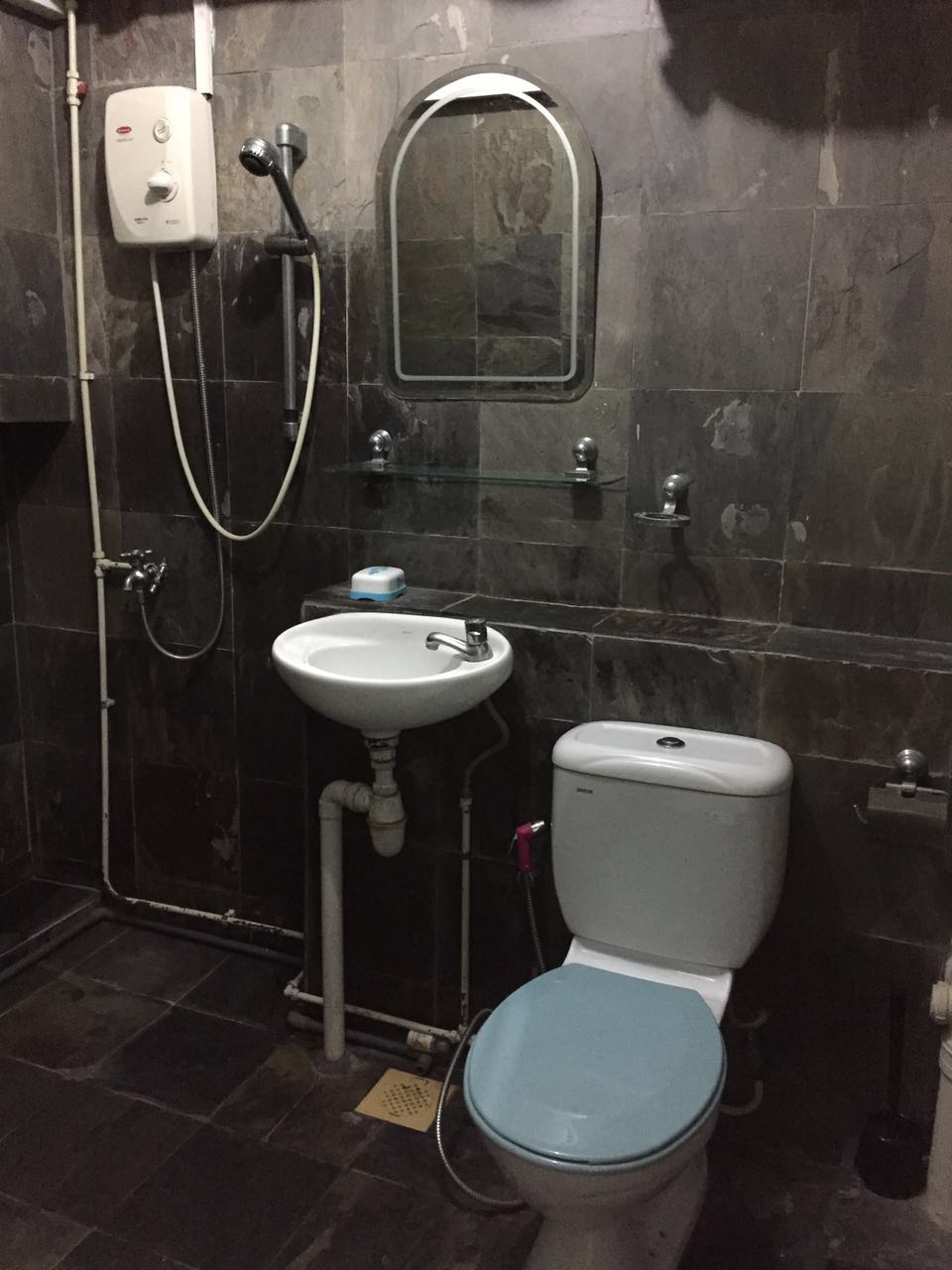 厕所-2.jpg