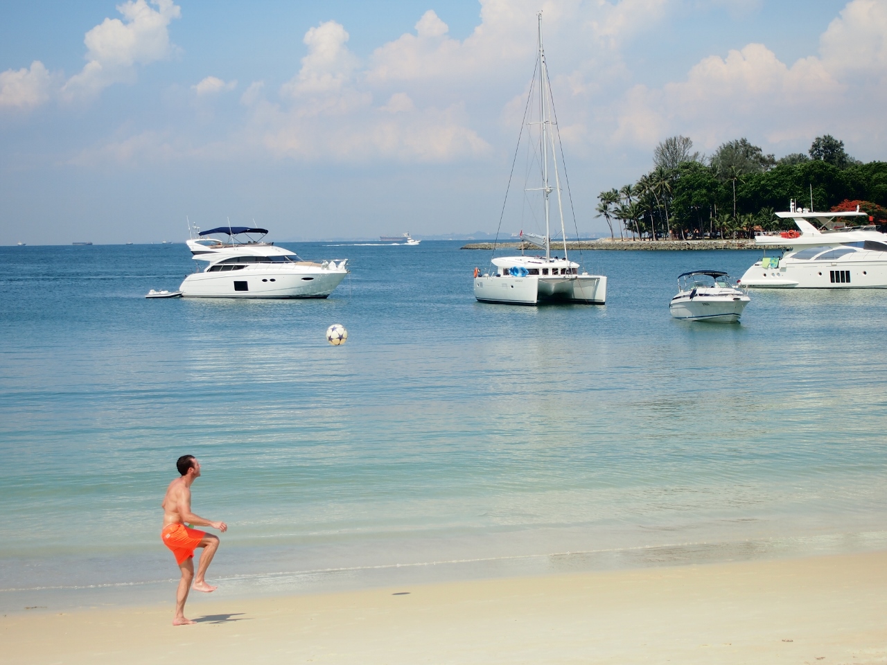 lazarus-island-beach.jpg