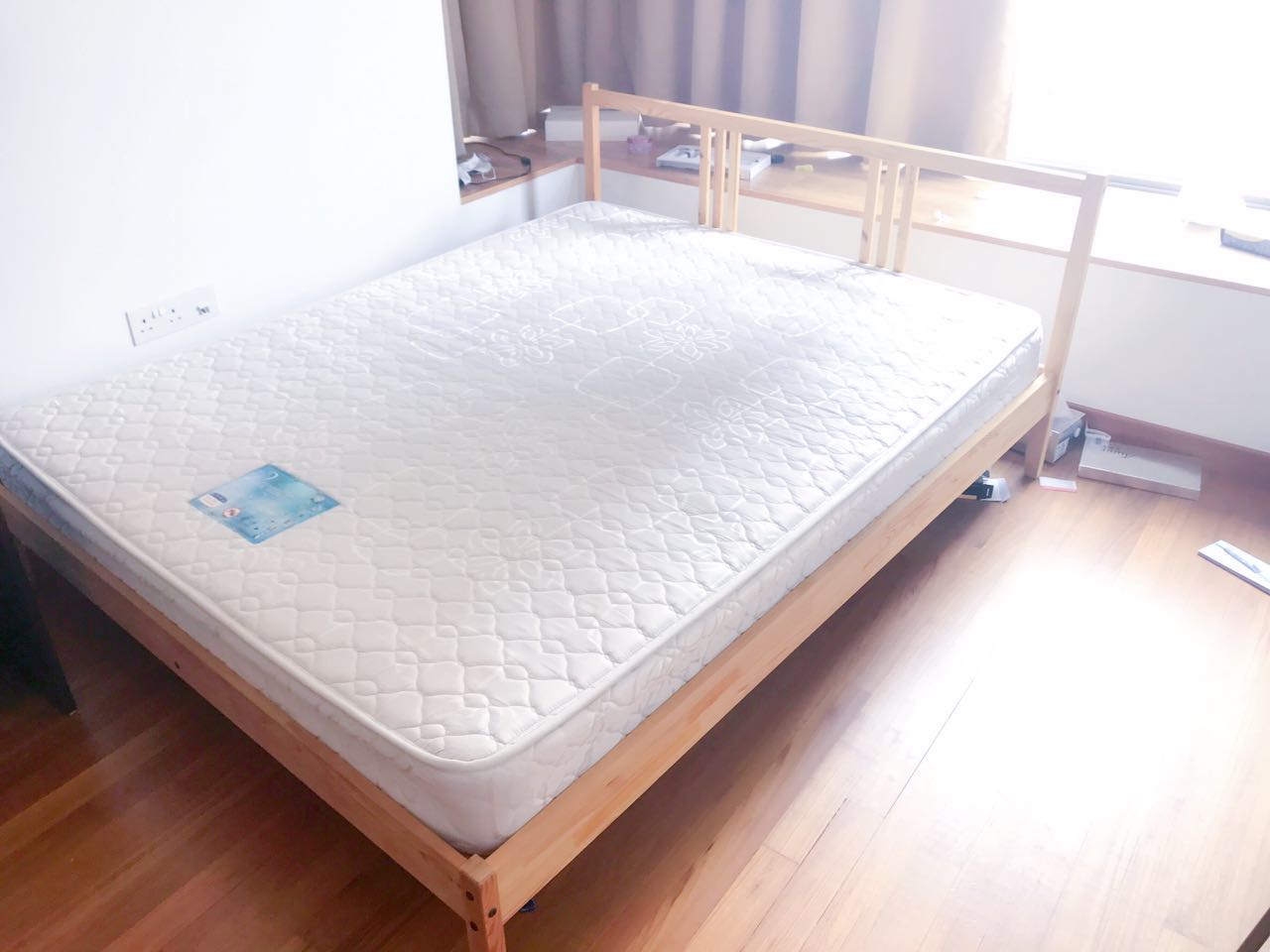 双人床+床垫