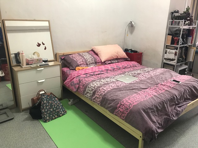 bed.jpg