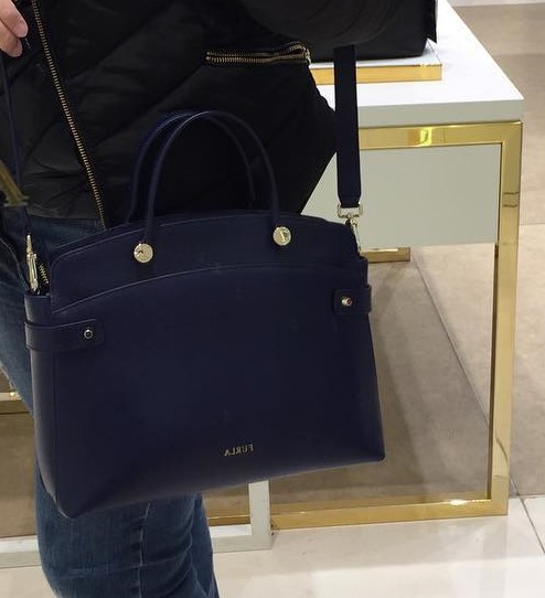 furla1.jpg