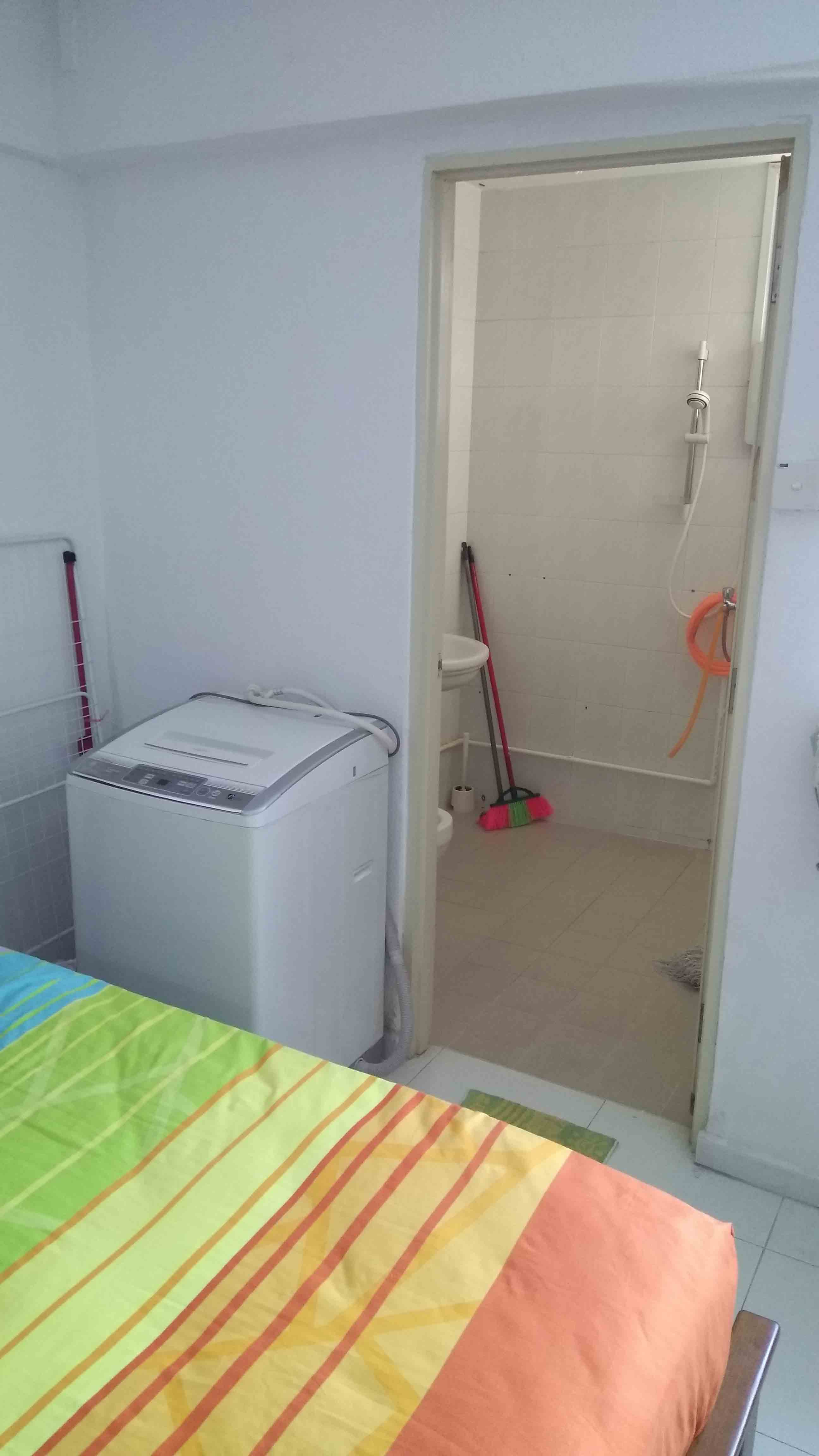Room1.2.jpg