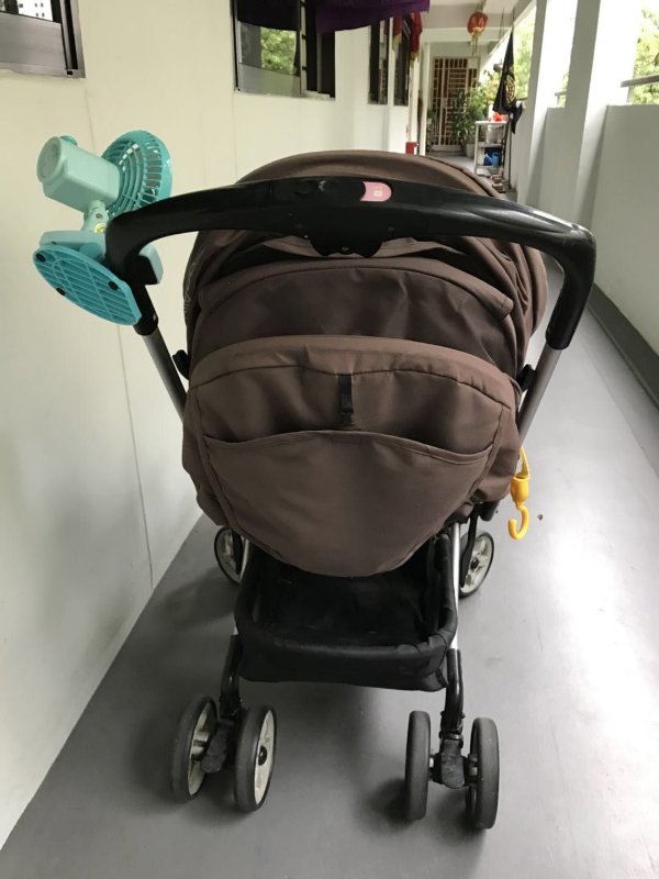 stroller 5.jpg