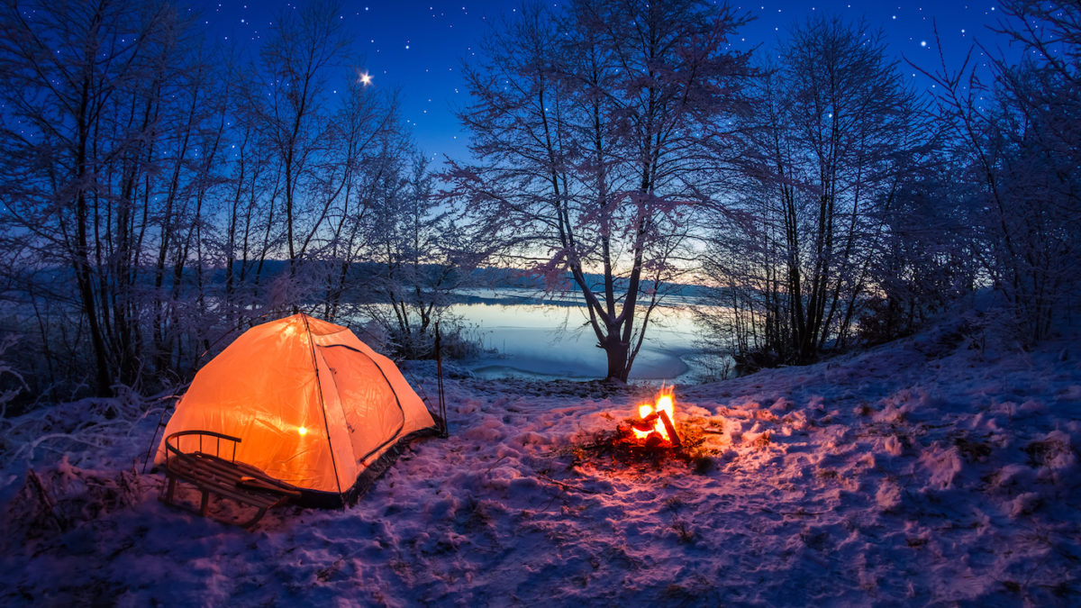 Tips-for-Hiking-and-Camping-in-the-Snow-3.jpg