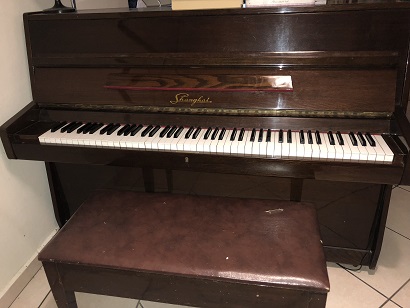 上海钢琴 $350