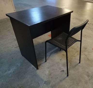 Desk_chair_1.jpg