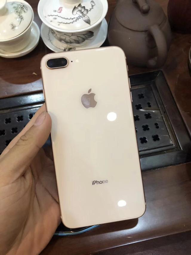 出售玫瑰金256gb iphone 8 plus(已售) 