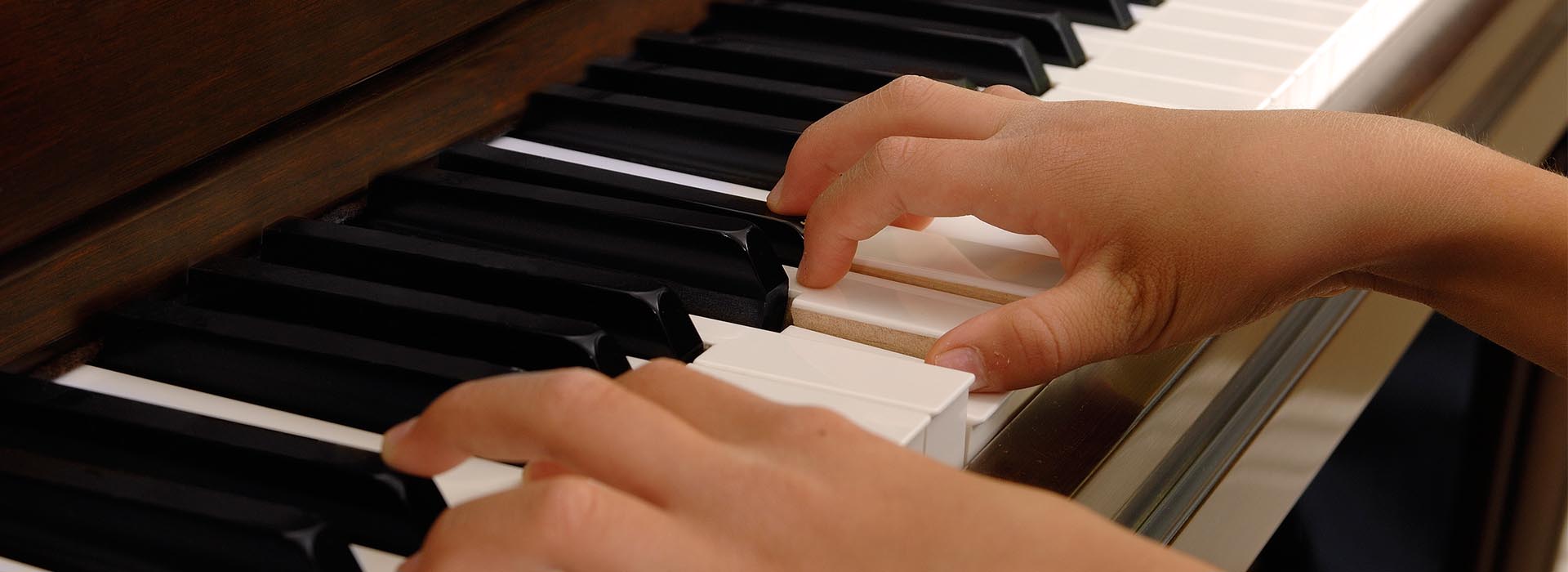 Piano-Private-Lessons.jpg