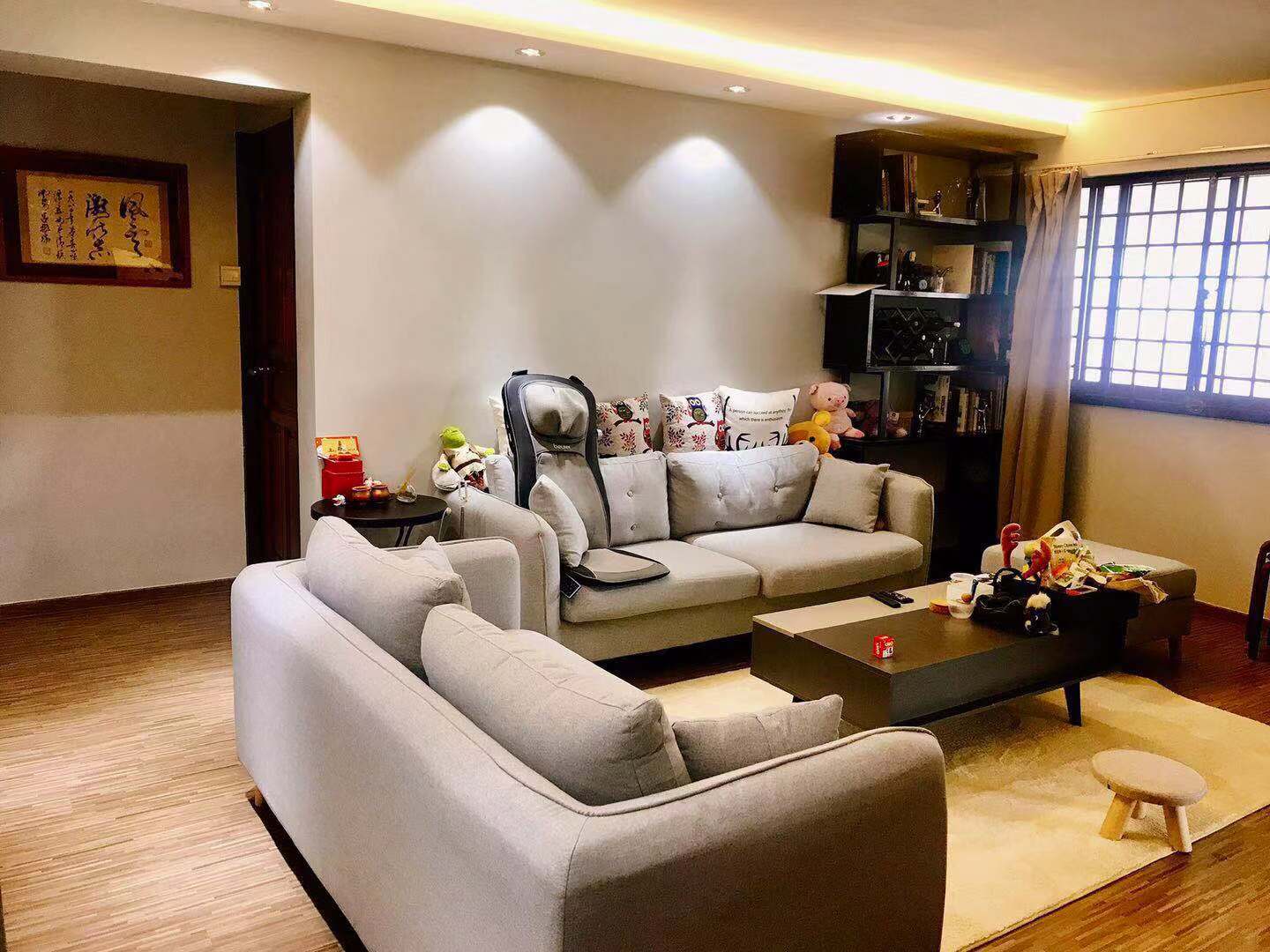 LivingRoom1.jpg