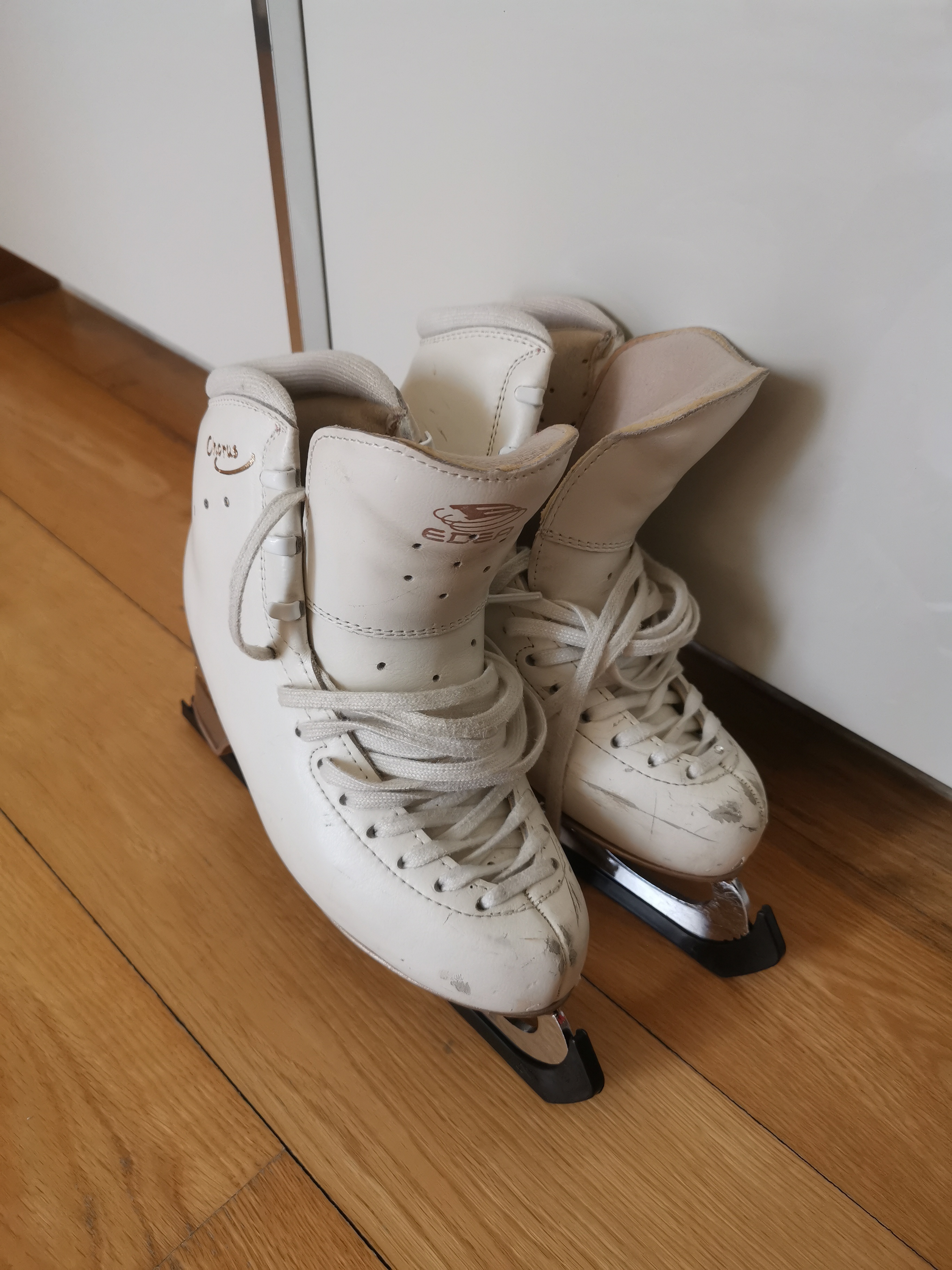 花样滑冰鞋,意大利edea, 4星,225码