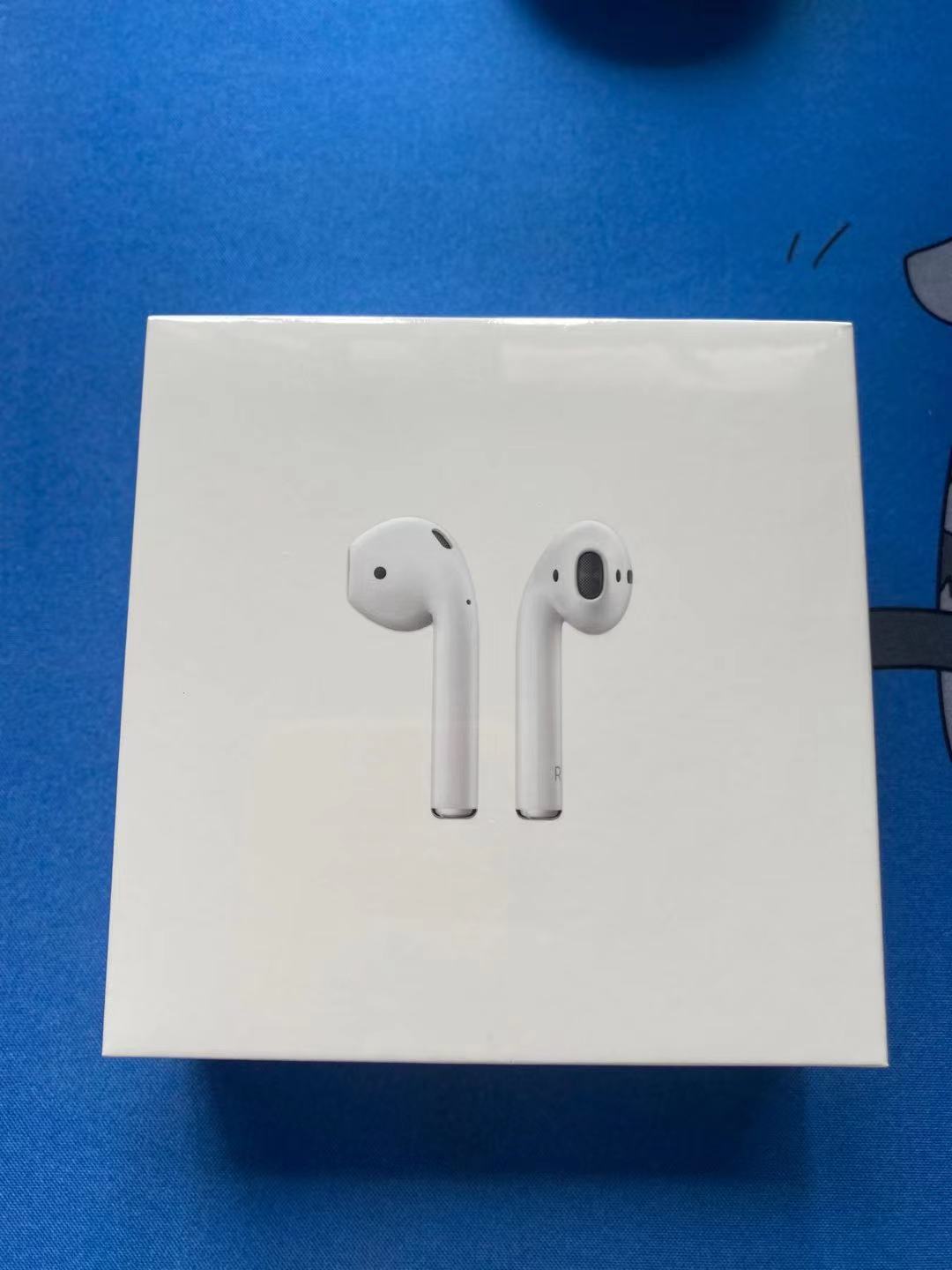 AirPod1.jpeg