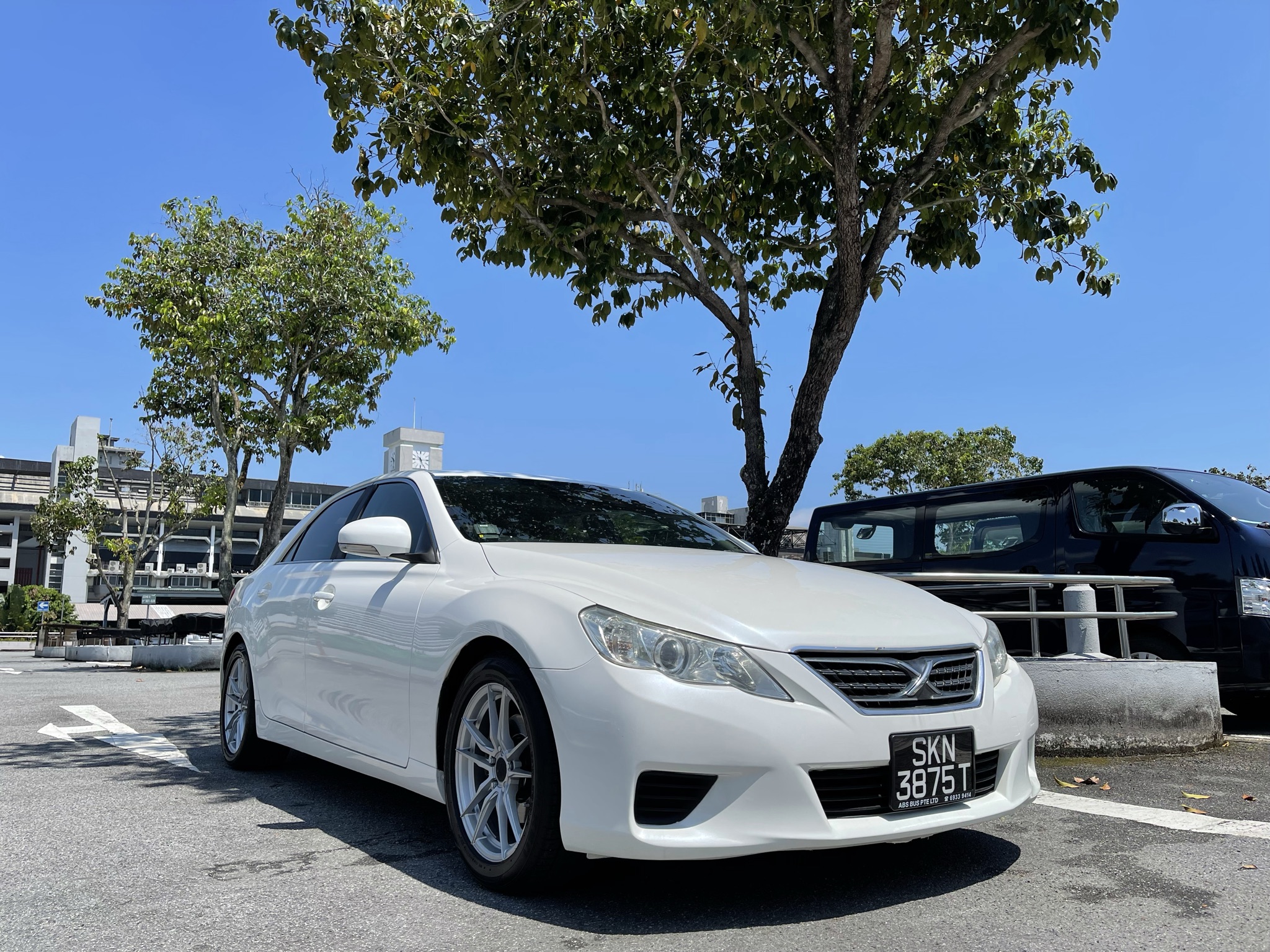 Toyota Mark X V6 Auto