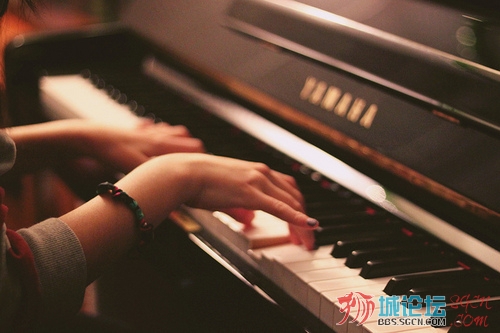 Piano Photo-2.jpg