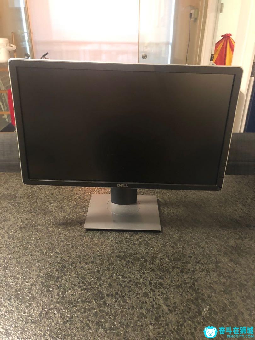dell_lcd_monitor_p2214_x_2_1619224541_d2641349_progressive.jpg