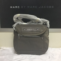 全新Marc Jacobs 单肩尼龙包 Marc Jacobs Mini Natasha Crossbody Bag