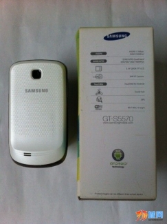 卖 iPHONE 4 16GB BLACK & SAMSUNG 三星 GALAXY MINI GT-S5570 WHITE..