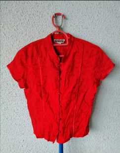 全新红色衬衫S$5