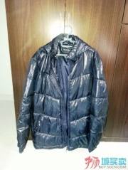 出售冬季外套 (全新)  Jacket for Sale (Brand New)